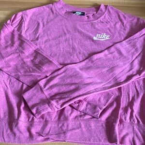 Nike Fuchsia Crewneck long sleeve shirt